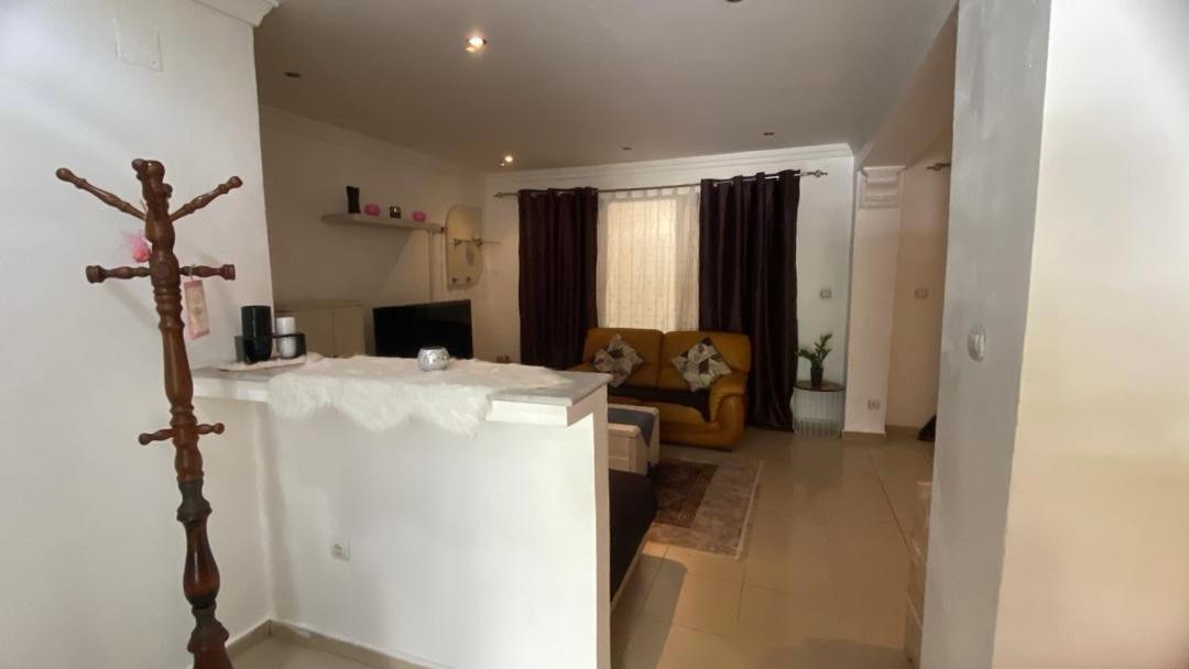 Duplex T3 Bien Situe Apartment Annaba Exterior photo
